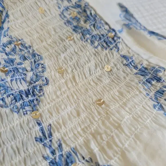 BELL Alicia Bell Sz M Blue White Top Boho Blouse Floral Cotton Silk Sequin Flowy - Picture 2 of 6